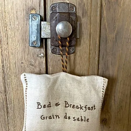 Bed & Breakfast Grain De Sable 4*
