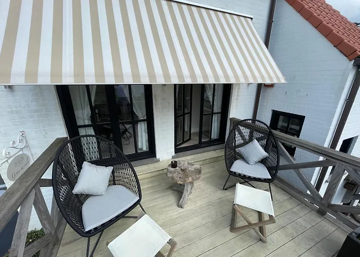 Grain De Sable Bed & Breakfast 4*